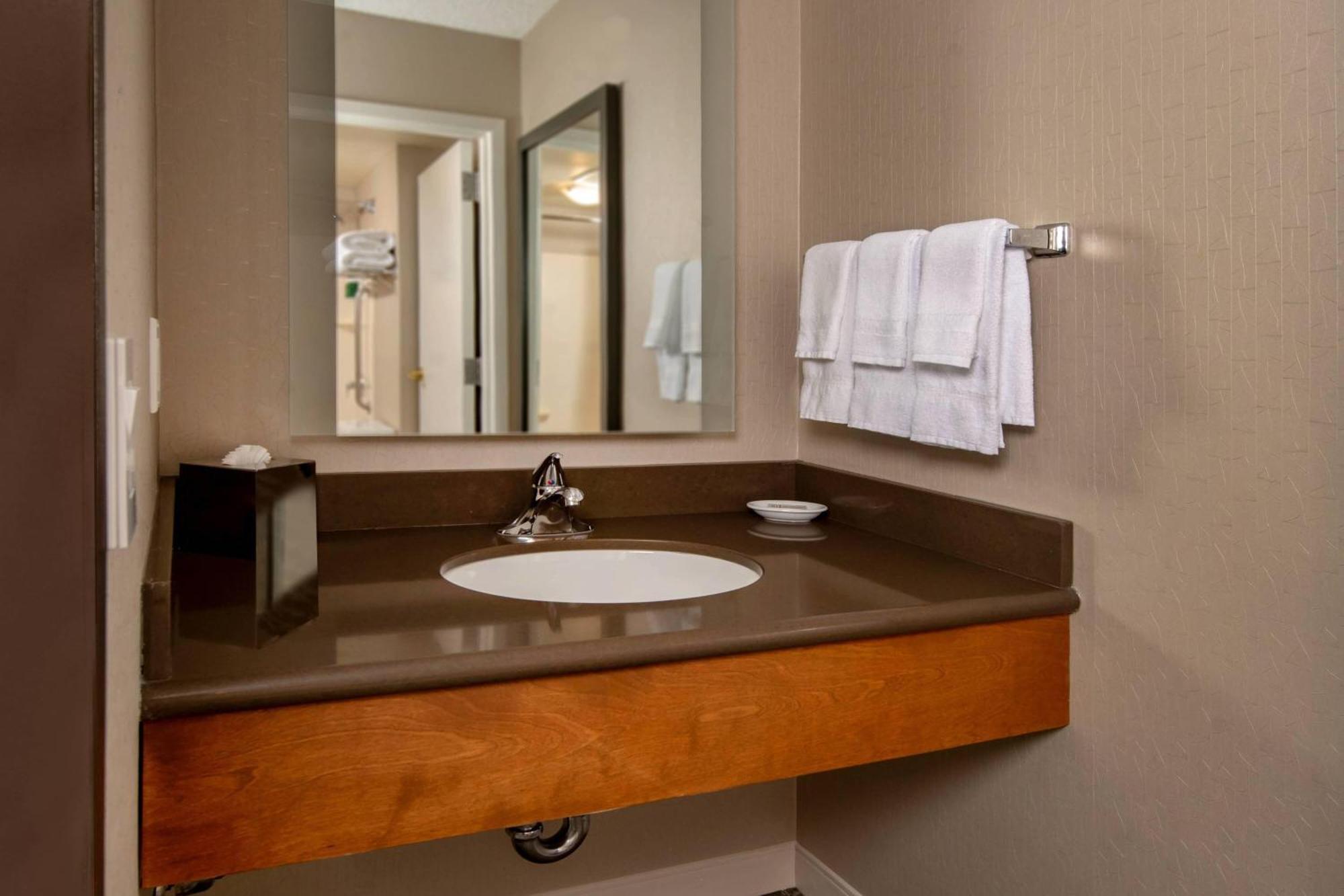 Springhill Suites Centreville Chantilly מראה חיצוני תמונה